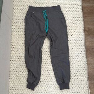 Figs scrub set technical collection